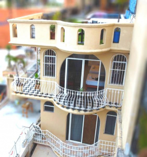 La Izsla Art Suites